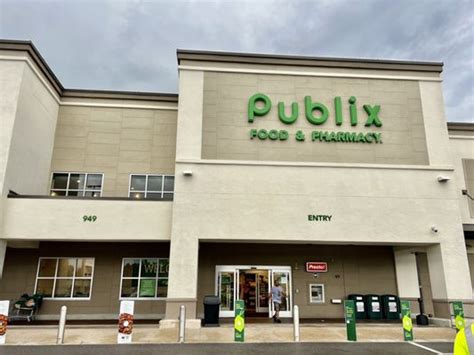 publix bloomingdale pharmacy.